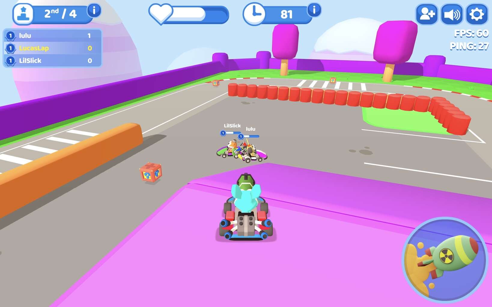 ein screenshot von dem auto-spiele web-spiel smashkarts.io